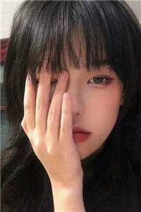 参加恋综，开局约会女明星热芭全文小说