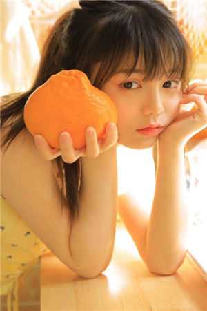 她靠吃播征服星际全文小说