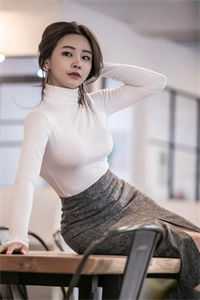 活成前任白月光后，她桃花朵朵开全章节