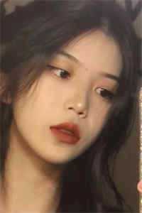 阅读全集活成前任白月光后，她桃花朵朵开