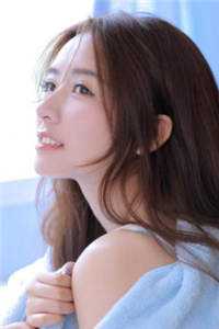 活成前任白月光后，她桃花朵朵开完整章节阅读