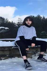 穿成团宠，怎么睁眼全家流放了？完整版
