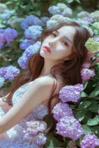 全本小说推荐活成前任白月光后，她桃花朵朵开