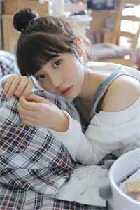 活成前任白月光后，她桃花朵朵开精选全文