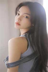 全文小说活成前任白月光后，她桃花朵朵开