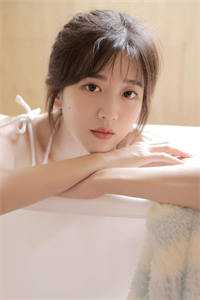 活成前任白月光后，她桃花朵朵开全集阅读