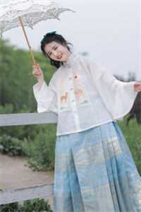 畅读全文版婚礼现场，大美人她喜提绿帽