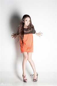 精品小说带着女儿入宫后，她成了宫斗冠军
