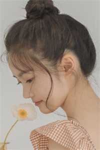 精品官路芳美人