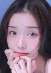 夫人离婚后，军阀大佬一夜白头