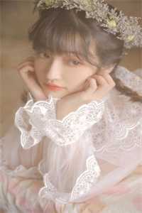 重生后，蛇蝎美人她被哥哥掐腰宠