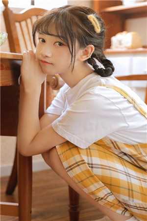 畅销书目全校公敌！和美女老师谈恋爱