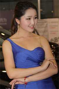 穿成炮灰女配，变成读心军官心尖宠全文浏览