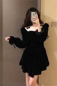 美女主播太会撩，大佬们都沦陷了畅销书目