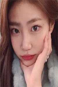 重生在母亲自杀前，女主她杀疯了完整版阅读