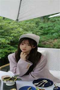 不就是和她接个吻，至于离婚吗笔趣阁