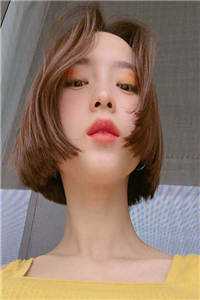 女儿突发心脏病，你却还陪着白月光苏城秋秋