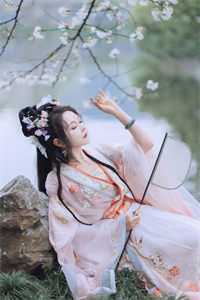 傅明旭曲明兰重回豪门后，家人告诉我破产了小说全文免费阅读