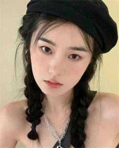 我把自己嫁出去后，他后悔了