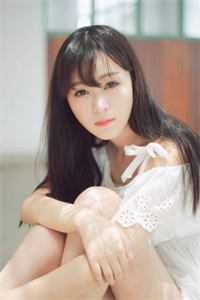 挑选夫君那天，妹妹抢先救下凤族太子