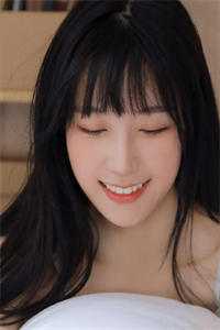 女儿认富婆小三当妈后悔哭了