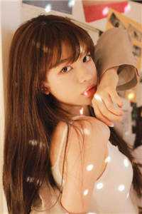 盈盈满，故人遥