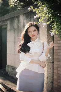 养女考上北大后，亲爸来接手了