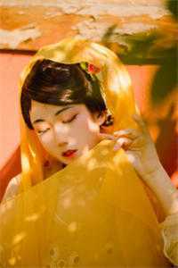 救了白月光后，他追悔莫及