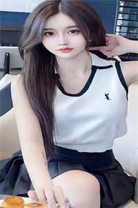 穿成炮灰女主后，引诱了疯批暴君