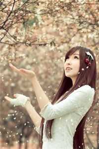 女儿惨死时，他在哄白月光女儿睡觉
