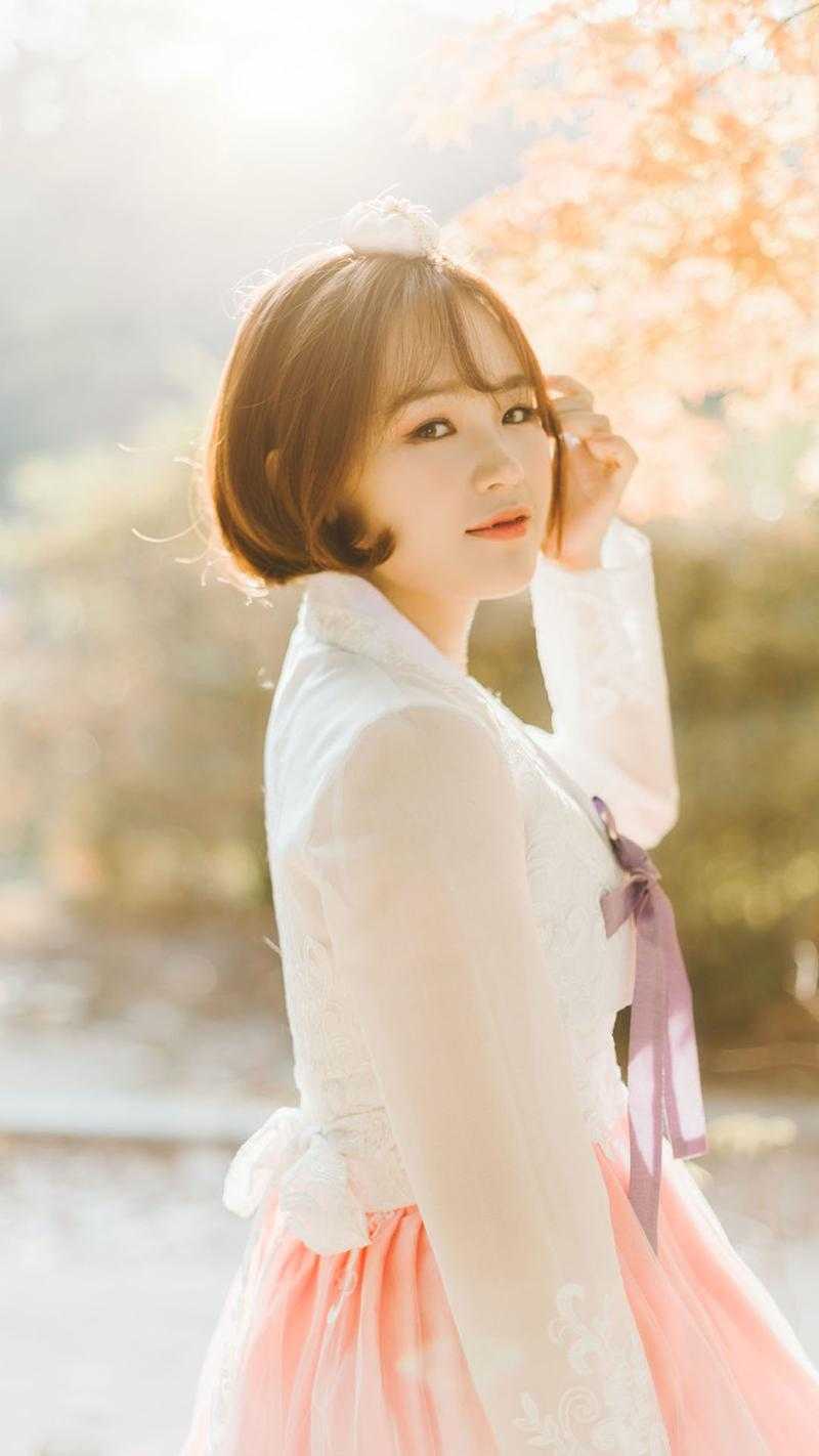 娶了画中美人后，夫君后悔了
