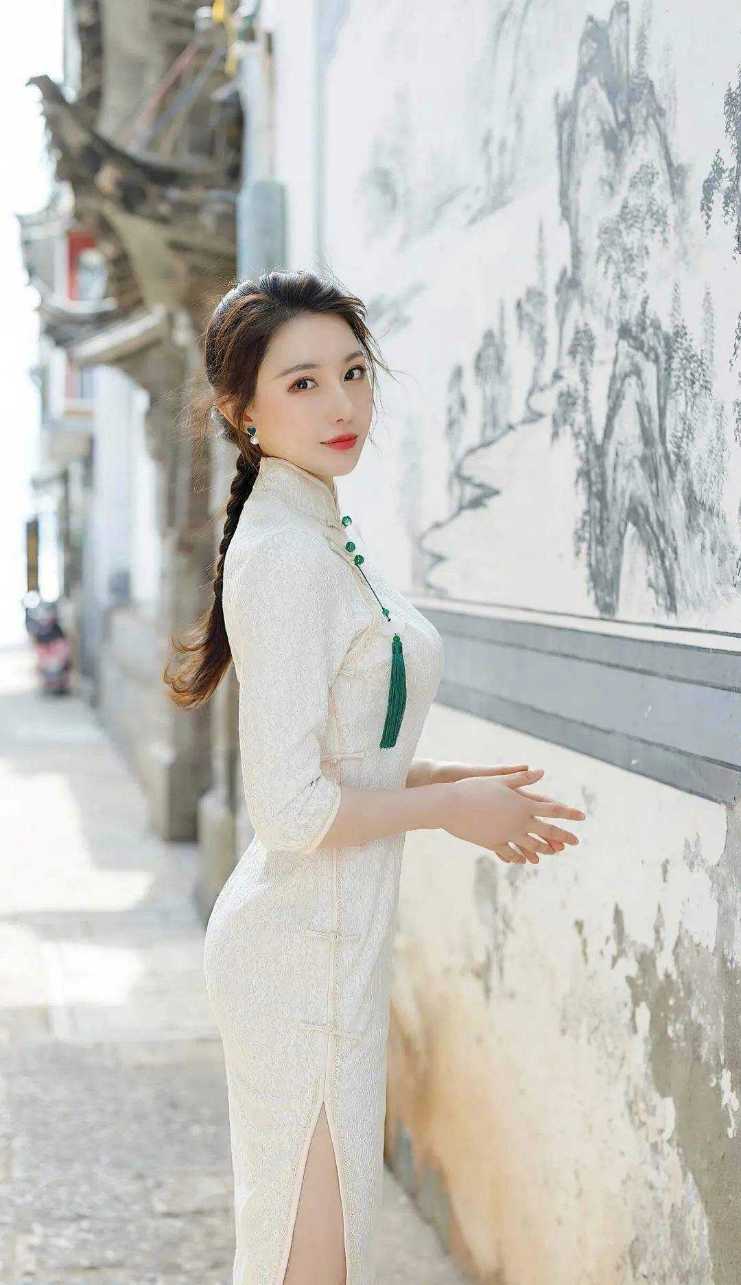 我给你的白月光腾位子，你拦什么完整版