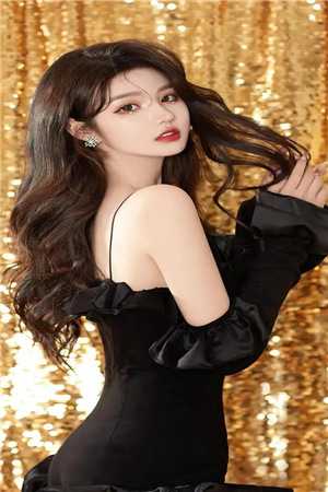 成圣失败后，从强娶女帝开始崛起