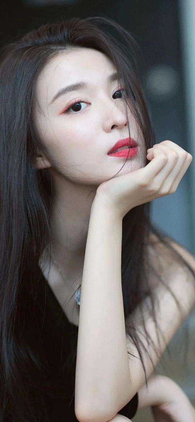 云海尘清，万事空花堕热门小说裴玄楚央央