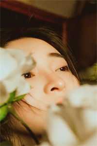 我纠缠不与我老公离婚，因为他快死了
