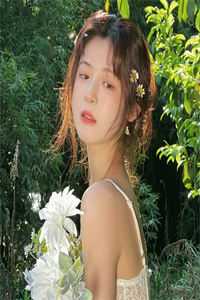 傻子神医：未婚妻她不离不弃最新热门小说