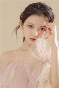 身死当天，她亲眼看着渣男迎娶白月光小说