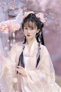 恰逢乍暖还寒时
