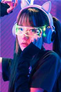 皎皎明月夜