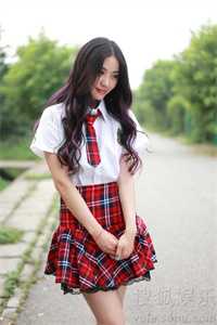 我有99个大佬师父，下山即无敌已完结