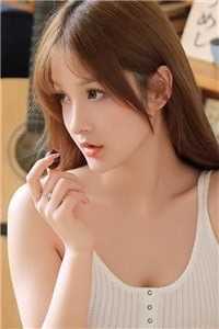 和女友回乡下后，他仕途圆满无删版