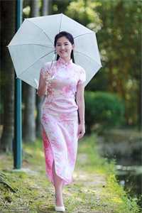 官场：带贫困乡摘帽后，我打脸亲爹未删节