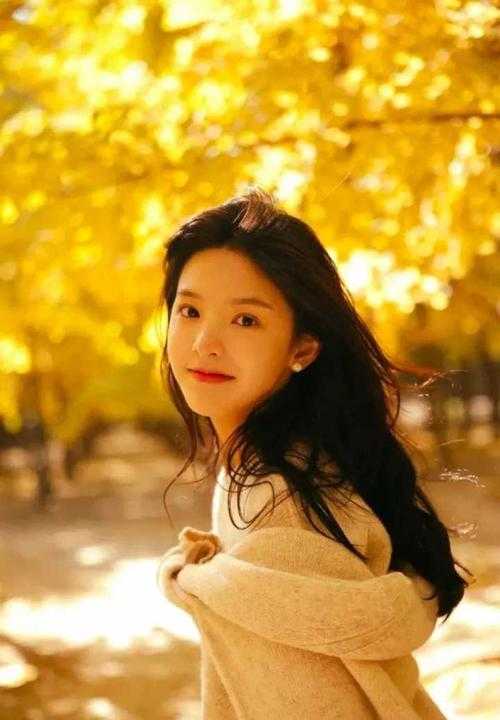 师妹明明超强，偏偏还是卷王