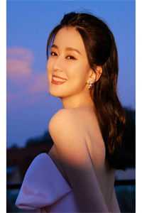 身为白月光的妹妹