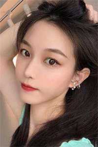 穿书恶毒女配，疯狂勾引男主他爸全集