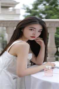 和女友回乡下后，他仕途圆满必读文