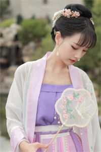 垃圾前任不做人？让他跪地喊婶婶