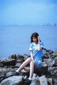 和女友回乡下后，他仕途圆满全局