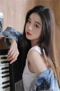 被继女送去窝点后，我回了自己家