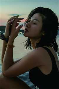 一首军中绿花，唱哭边境两万里火爆小说